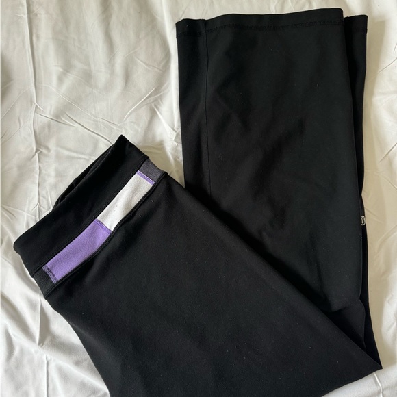 Lululemon black reversible flare pants - Picture 2 of 2